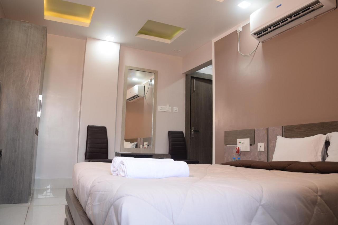 Hotel Nandini Baharampur Екстер'єр фото